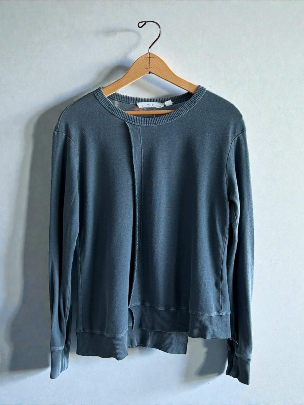 WILT‎ Women's Raw Edge Asymmetrical Pullover Sweatshirt Blue Size XS